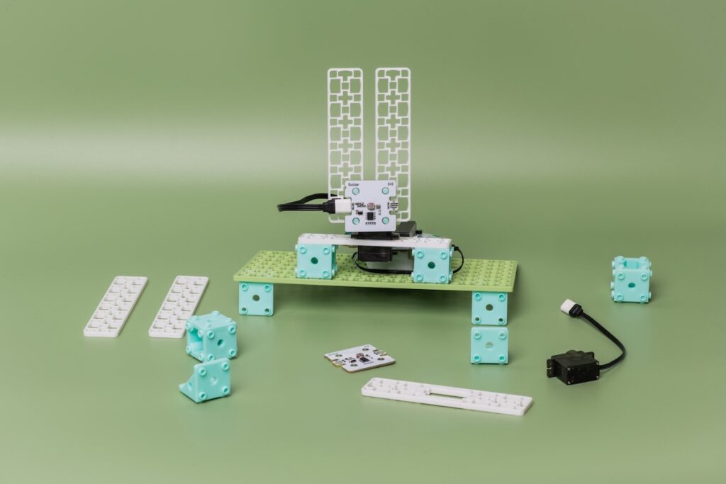 Solar Panel project in the micro:bit Climate Action Kit
