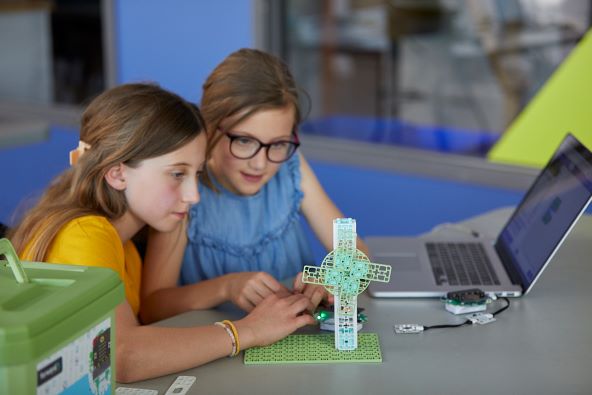 Forward Education's windmill robotics kit for teaching coding in the context of climate action with the BBC micro:bit and Microsoft MakeCode