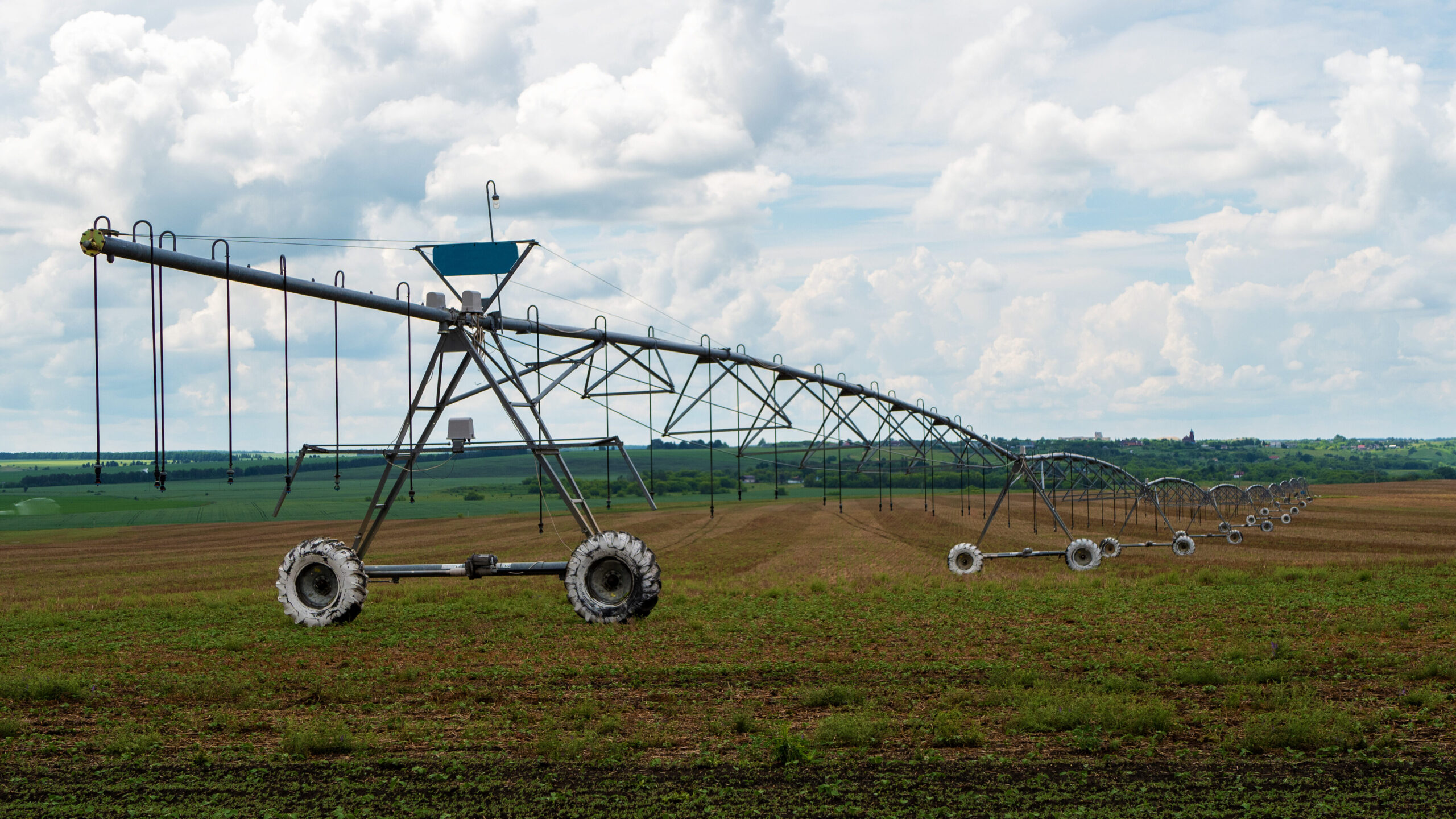 Center pivot irrigation system. Precision irrigation across field.